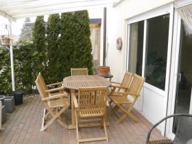 überdachte Terrasse